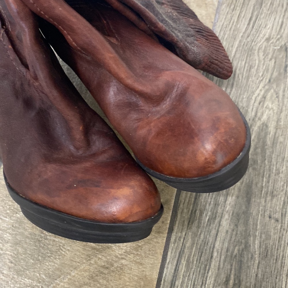 Frye Mimi scrunch boot all leather brown size 6.5 M. - Picture 5 of 16